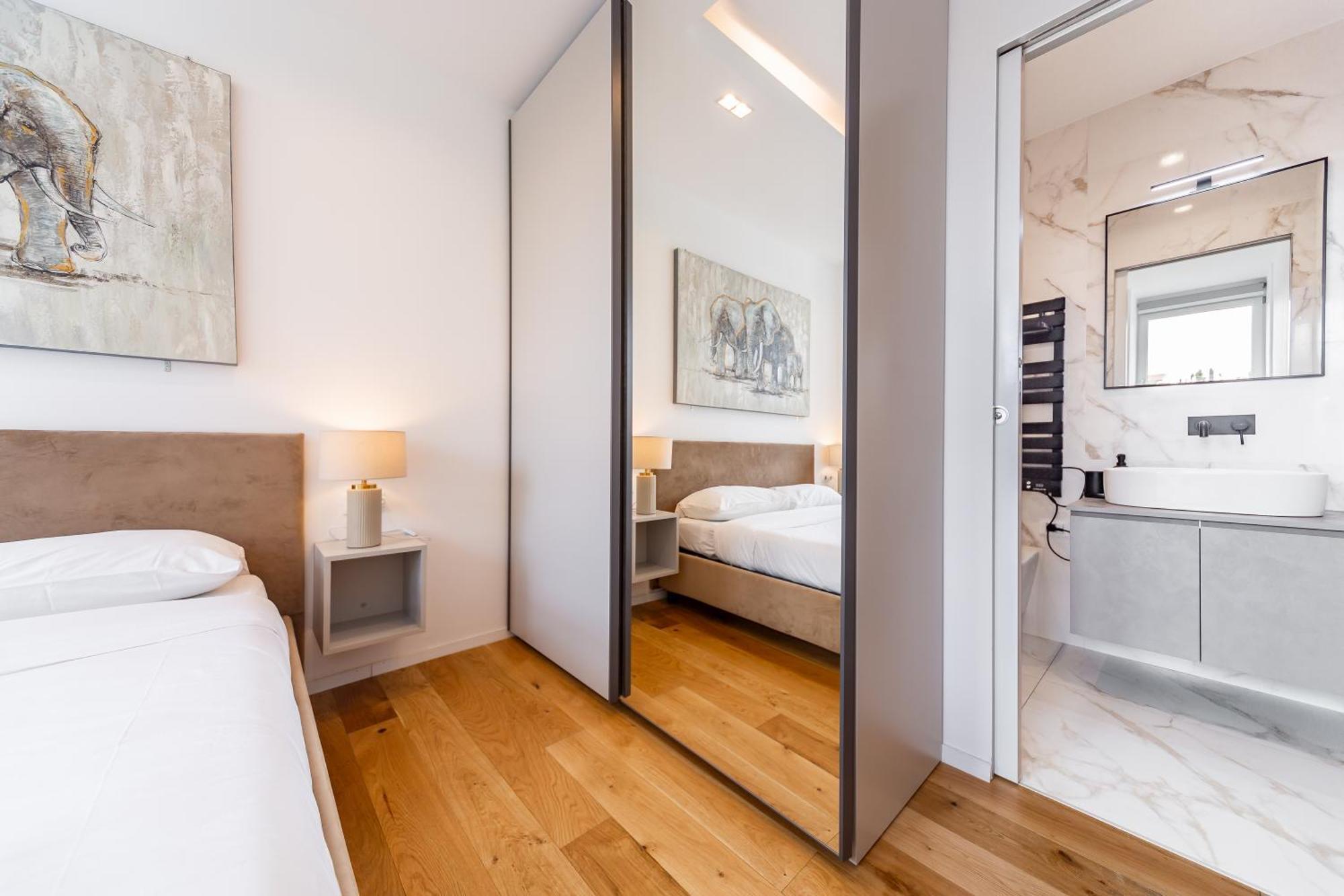 Moscova Luxury Home Милано Екстериор снимка
